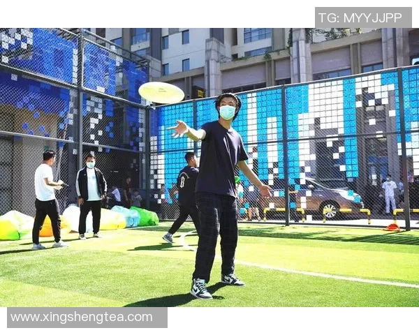 武汉飞盘队在世界滑板锦标赛中的耐力表现分析与启示